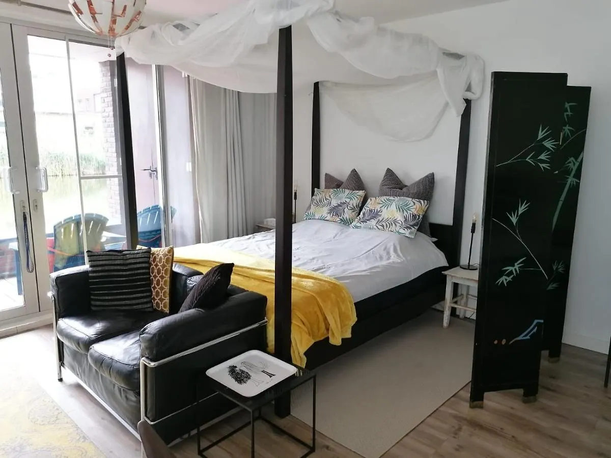 The Water Studio Amsterdam Homestay