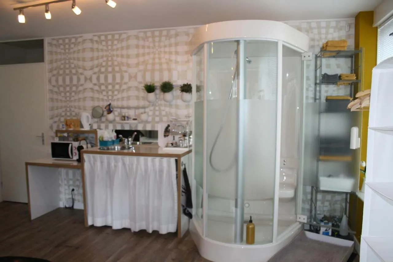 The Water Studio Amsterdam Homestay